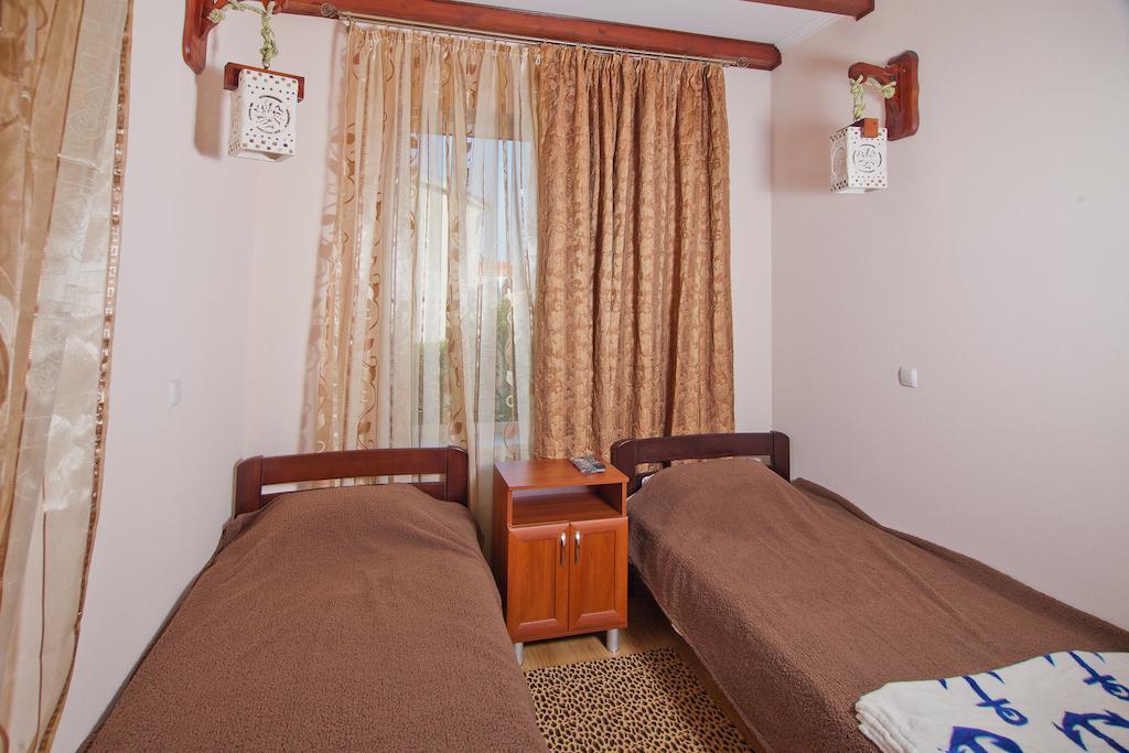 Hotel Uyutniy Oděsa Pokoj fotografie